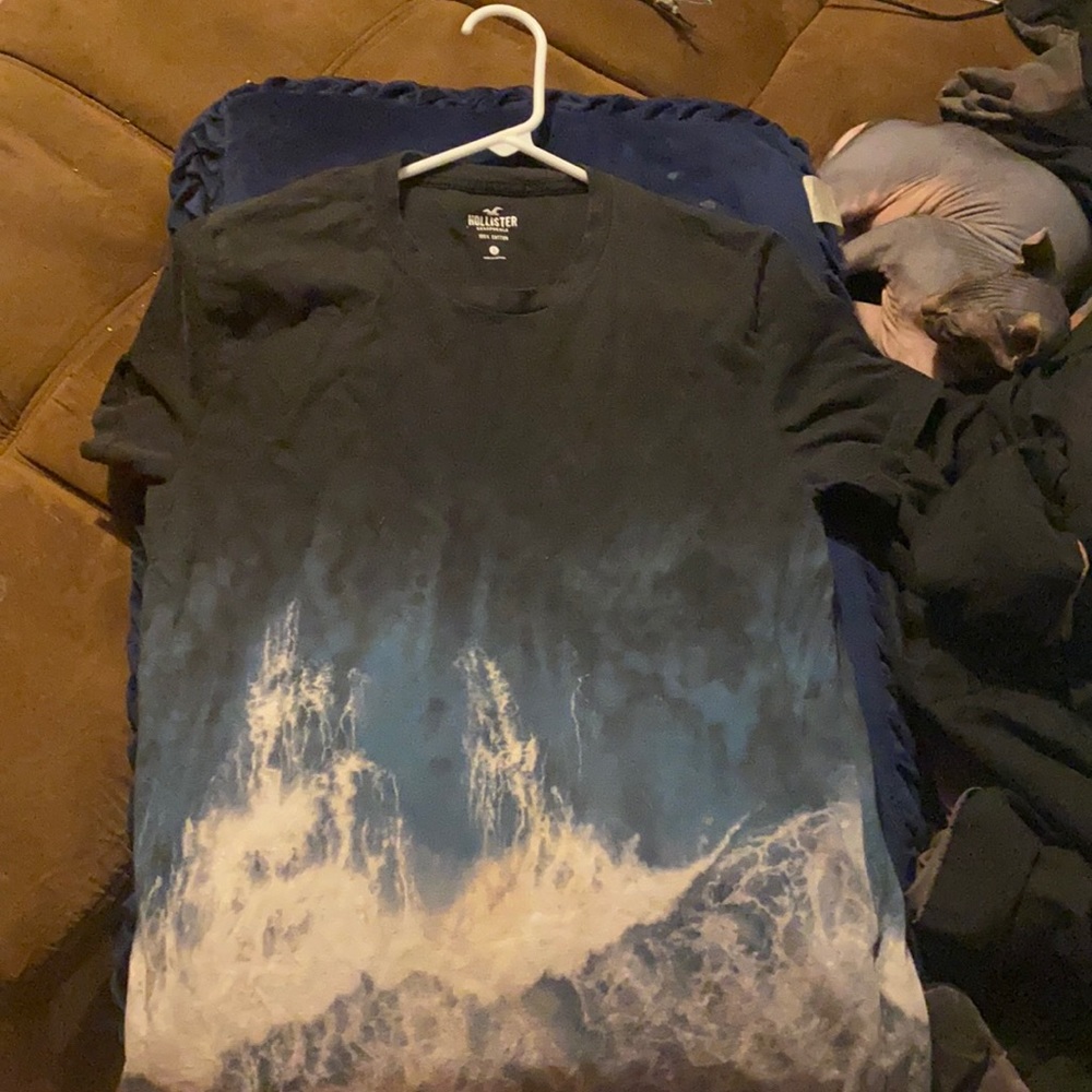 Black ocean Hollister shirt men’s size small